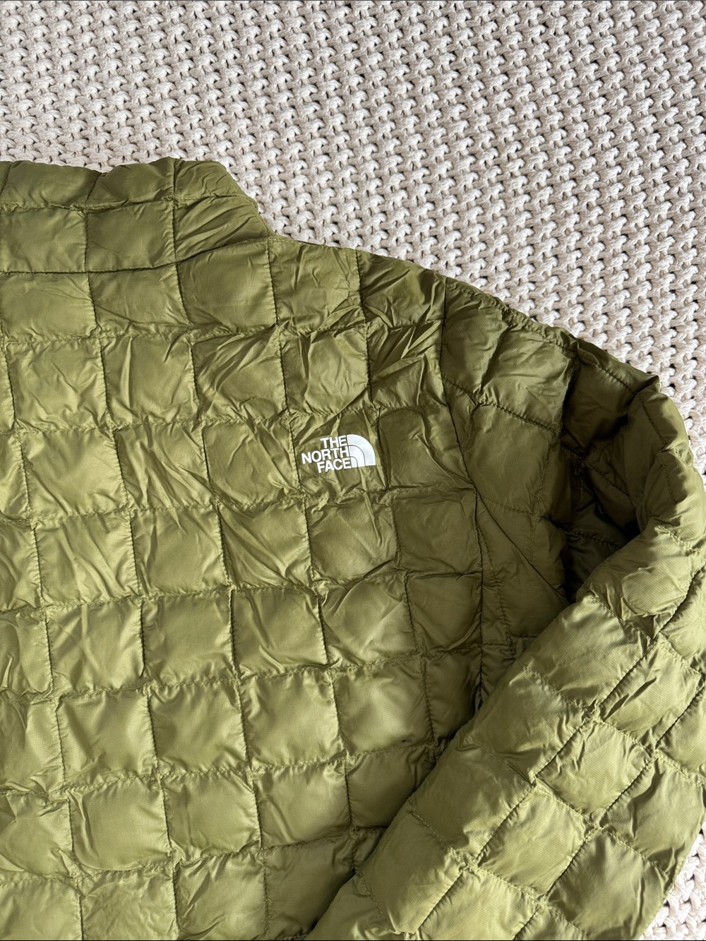 The North Face Women's ThermoBall Eco 2.0 Jacket - Picture 9 of 11